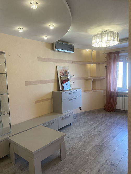 Продажа  трехкомнатной квартиры Позняки , Осокорки, Харьковская Киев - изображение 1