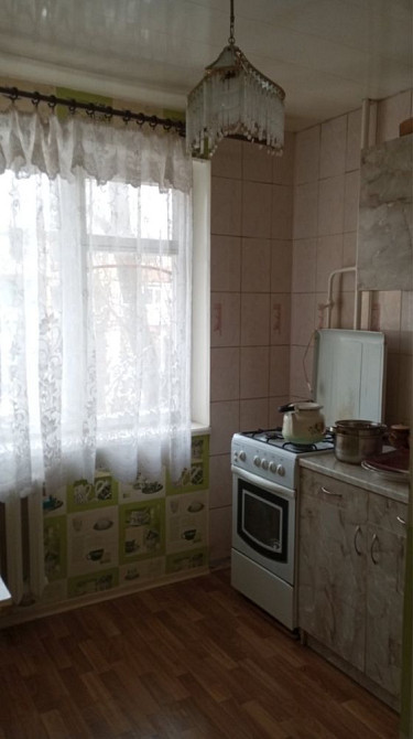 Продам 1 кімнатну квартиру Едуарда Фукса ( 173 кв) Кривой Рог - изображение 1