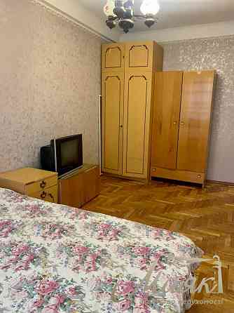 Продаж 3-кімнатної квартири на Полякова Запорожье