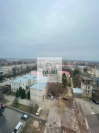 Продам 2-х кімнатну квартиру у центрі міста Кам`янець-Подільський - зображення 2