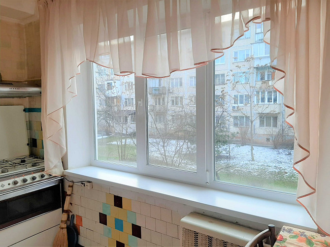 Сдается 2-х комнатная на Алишера Навои 59 (Воскресенка) Киев - изображение 6