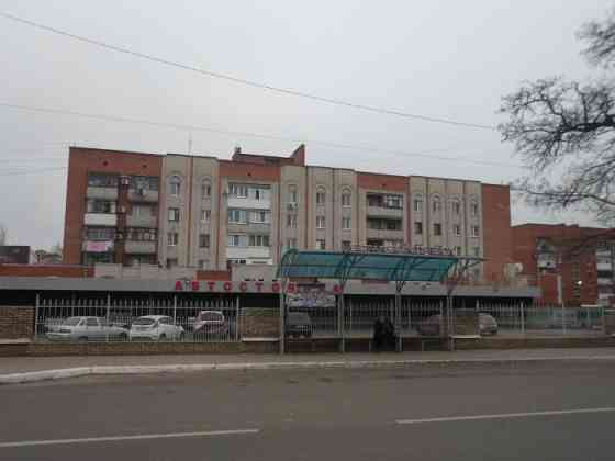 Собственник, Шелковичная (Искры 29) Центр города, продажа 3к квартиры. Славянск