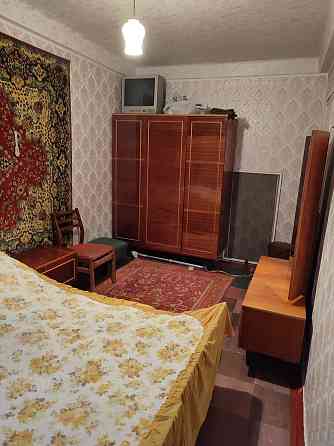 Продам двухкомнатную квартиру Мирноград