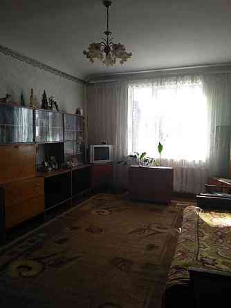 Продам 3-кімнатну квартиру в Шостці (вулиця Озерна) Шостка