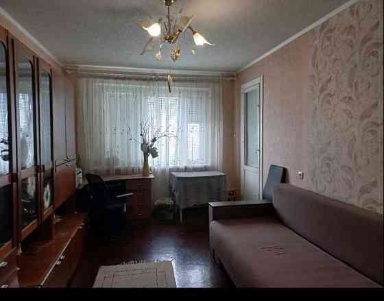 Продам трьохкімнатну квартиру по вулиці Федорова Луцьк