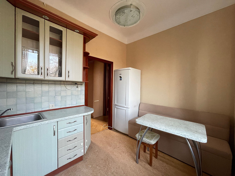 1 комн. Ул. Генерала Родимцева 9, в Голосеевском парке! Киев - изображение 3