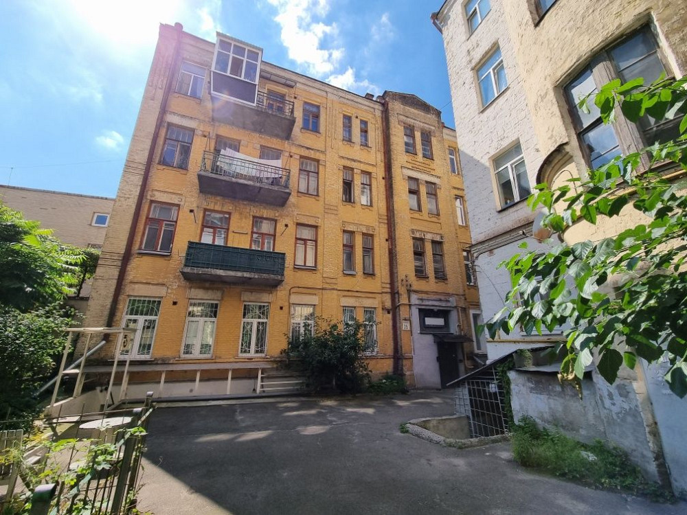 м Золоті Ворота. Рейтерська. Шевченковський . 2 к 57 метрів . Київ - зображення 1