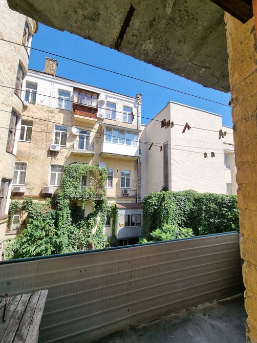 м Золоті Ворота. Рейтерська. Шевченковський . 2 к 57 метрів . Київ - зображення 2