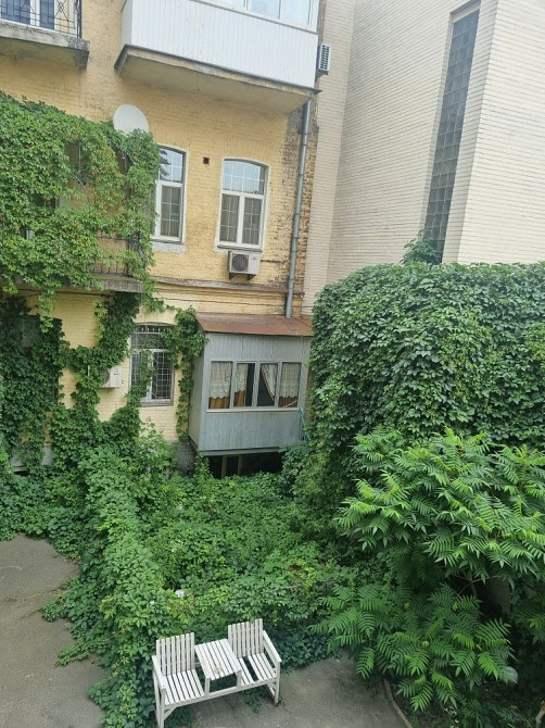 м Золоті Ворота. Рейтерська. Шевченковський . 2 к 57 метрів . Київ - зображення 6