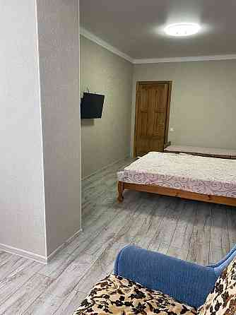 (13) Продам простору 1-кім квартиру в Чорноморську з видом на море Чорноморськ