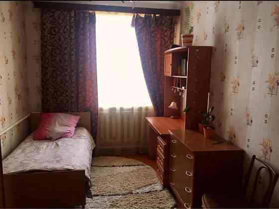 Квартира  3-х кімнатна + гараж комора присадибна ділянка поле Березно