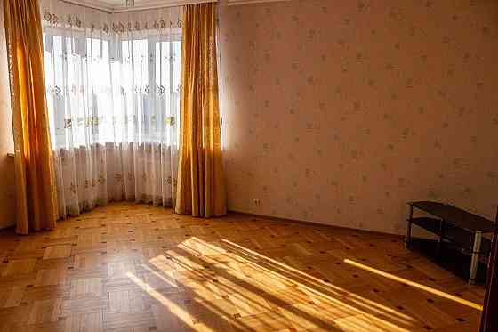 Продаж 3-х кімнатної квартири на вул. Зубрівська, ВІД ВЛАСНИКА Львов