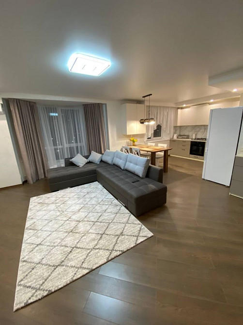 Здам 2 кімнатну новобудову р-н Відродження Луцьк - зображення 1