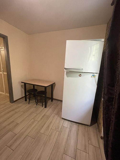 2к Фабрично-заводская 20, р-н Титова,  можно с небольшим животным Днепр - изображение 7