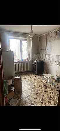 Продам 3-х кімнатну квартиру , р -н Київська Коростень