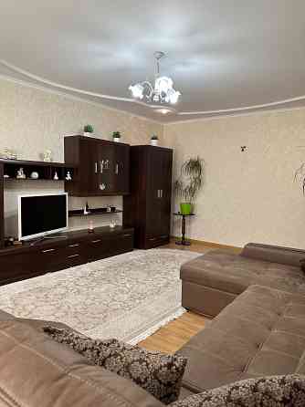 Здається в оренду простора 2-кімнатна квартира центр Кам`янець-Подільський