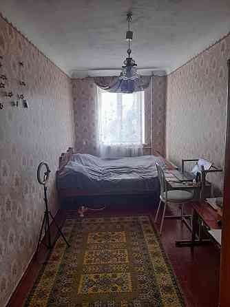 Продам 3 комнатную квартиру в центре Новомосковськ