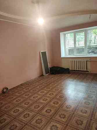 Продам 2 комнатную квартиру в центре Чугуева Чугуев