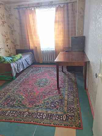 Продам 3х комнатную квартиру Новомосковськ