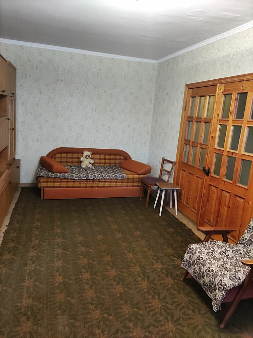 Сдам 2 комнатную квартиру на ХТЗ, район рынка Харьков - изображение 1