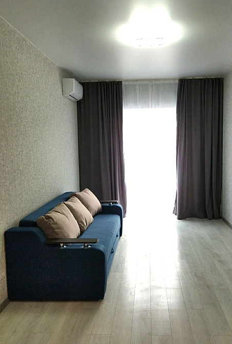 Сдам студийную квартиру ЖК Золотые столбы Одесса - изображение 1