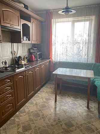 Квартира трех комнатная Новомосковськ