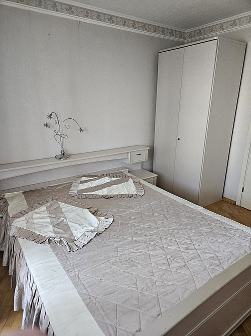 Сдам 2-ух.ком.м.Академгородок 5мин.езды.Наумова.33а. Киев - изображение 2