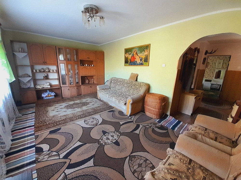 Здається 2-х кімнатна квартира!!! Міжгір`я - зображення 4