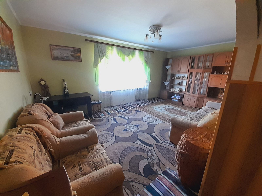 Здається 2-х кімнатна квартира!!! Міжгір`я - зображення 2