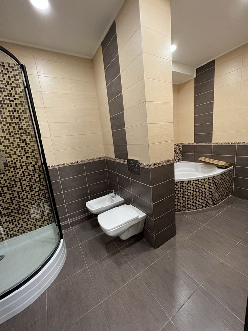 Продам свою 2к квартиру,вул Срібнокільська 2А Київ - зображення 5