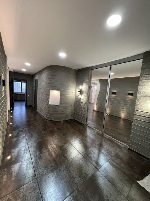 Продам свою 2к квартиру,вул Срібнокільська 2А Київ - зображення 3