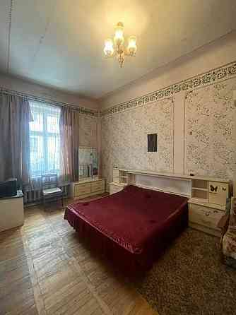 2-кімнатна  квартира в центрі Черновцы