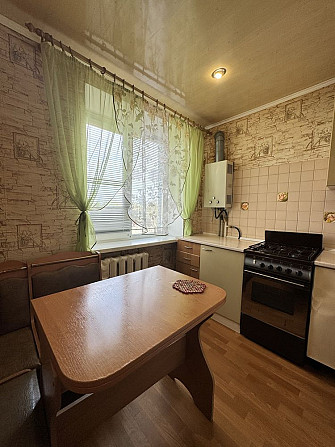 Продам однакомнатную квартиру в ценре города Новомосковськ - зображення 2