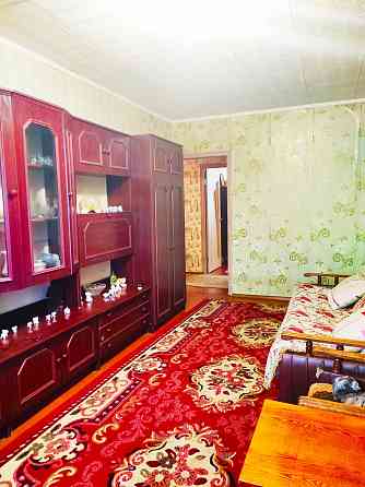 Продам 3-комнатную квартиру в центре Чугуев