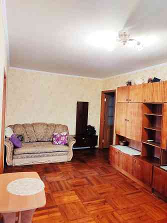 Продам 4 комнатную квартиру в центре Чугуева Чугуев