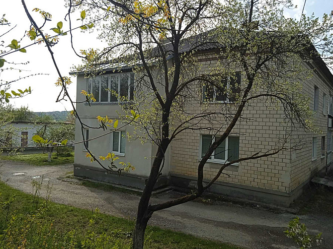 ПРОДАМ двокімнатну квартиру з надвірними будівлями в м.Монастириська Монастириська - зображення 2