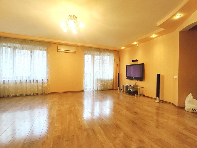 Продам 4-х комнатную квартиру в центре Новомосковска Новомосковск - изображение 2