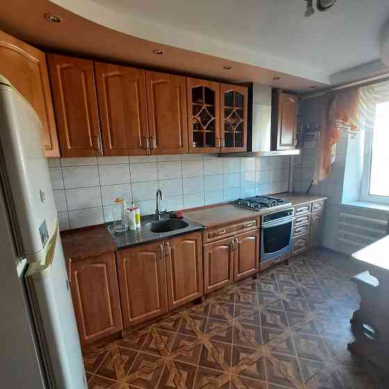 Сімейна квартира на Набережній л-та Дніпрова Кременчук