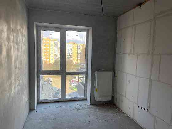 1-но кімнатна квартира в новобудові в новому районі по  вул.  Тлехаса Ужгород