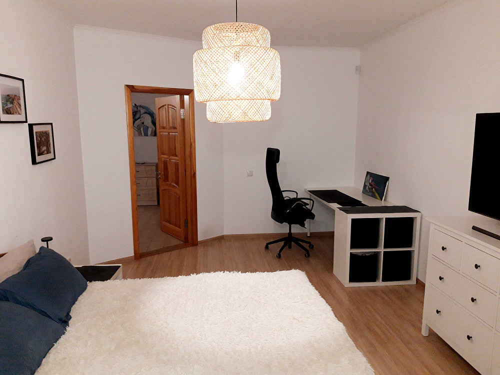 Просторная 1-ком г. Буча ул. Тарасовская район Лесной Бучи, общ. 60 м2 Буча - изображение 4