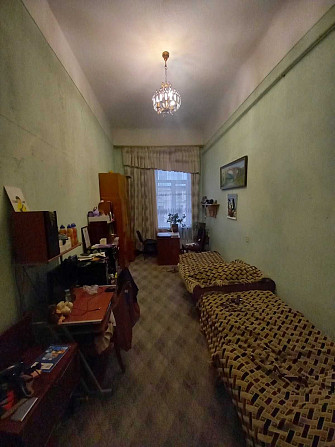 Продається 3 кімнатна квартира на вулиці Кобилянській Чернівці - зображення 3
