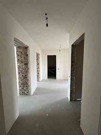 Продам 3 кімнатну квартиру в зданому будинку на 4 поверсі Івано-Франківськ