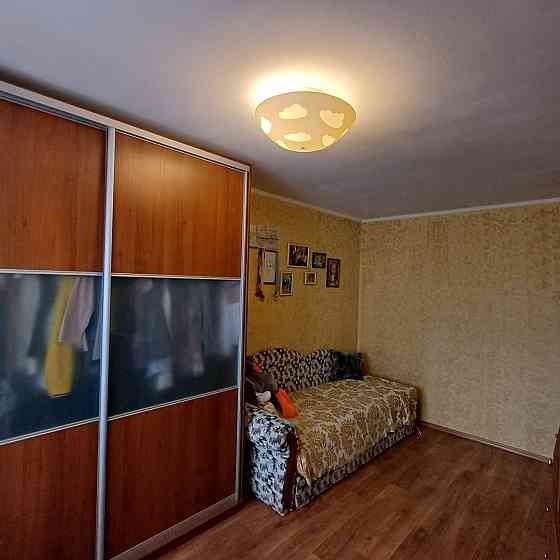 Продам 2х комнатную квартиру в  центре Новомосковска,  район Сильпо Новомосковск