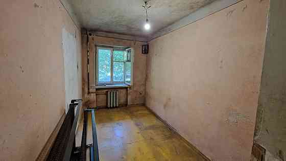 Срочно продам 3-х комнатную квартиру за универмагом Чорноморськ