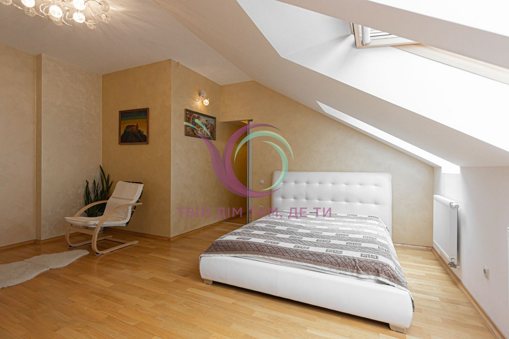 Двохрівнева квартира у центрі міста за вул. Драгоманова Львів - зображення 4