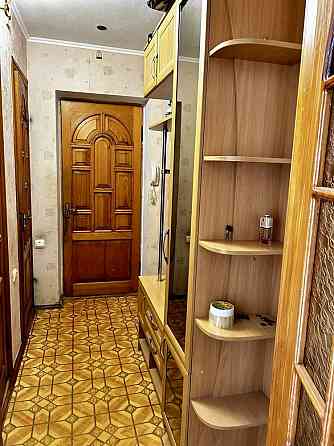 Продам 3х комнатную квартиру в корабельном по пр. Корабелов 3/5 этаж Николаев