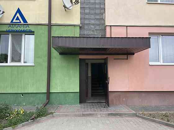 Простора 4-кімнатна квартира в Липинах Луцк