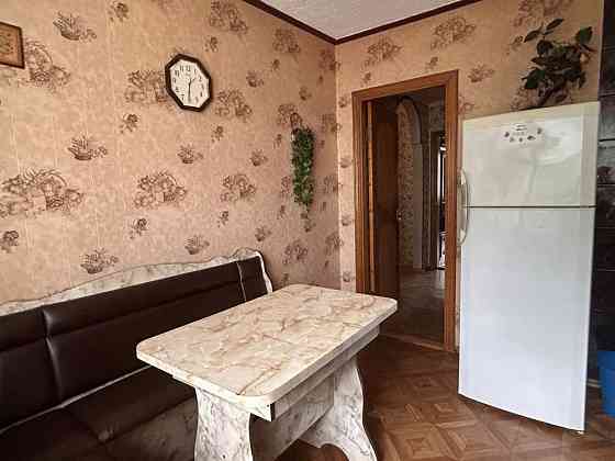 3-кімнатна квартира з індивідуальним опаленням В САМОМУ ЦЕНТРІ Кам`янець-Подільський
