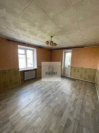 Продам 1-кімнатну квартиру 12 км від міста Кам`янець-Подільський - зображення 1