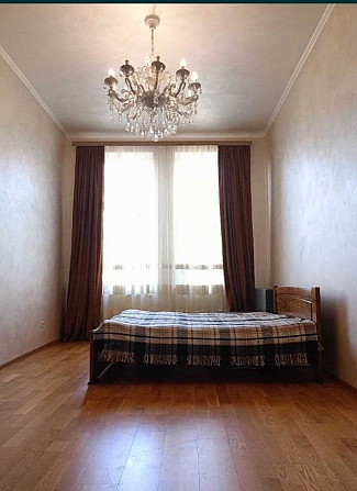 Продається двох кімнатна квартира в центрі міста в австрійському люксі Ивано-Франковск - изображение 2